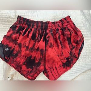 Lululemon hotty hot shorts